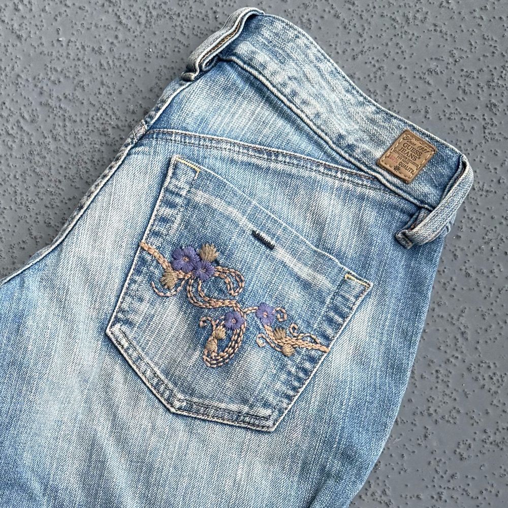 Guess Jeans embroidered capri